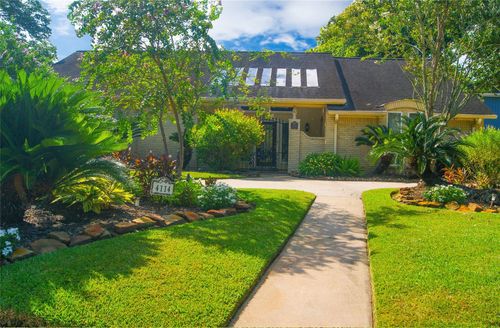 4114 Plumtree Ln, Taylor Lake Village, TX, 77586-4008 | Card Image