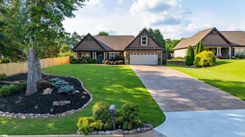 2444 Poole Rd, Greer, SC, 29651-5046 | Card Image