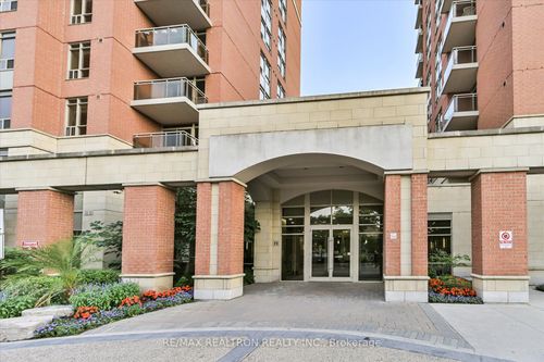 206-73 King William Cres, Richmond Hill, ON, L4B0C2 | Card Image