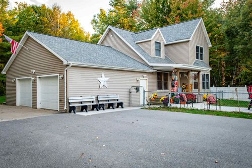 11968 E Pickard Rd, Mount Pleasant, MI, 48858-9474 | Card Image