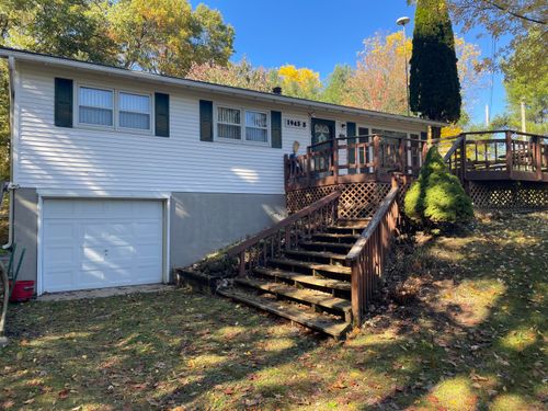 1945 S 200th Ave, Hesperia, MI, 49421-9757 | Card Image