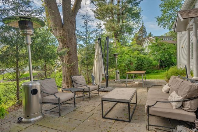 192 Highland Ave, House other with 5 bedrooms, 4 bathrooms and null parking in Norwalk CT | Image 30