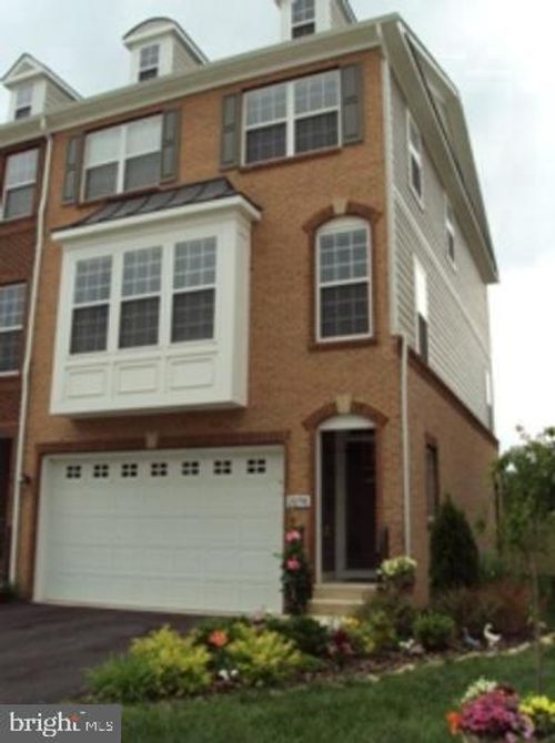 20798 Yeats Sq, ASHBURN, VA, 20148-4334 | Card Image