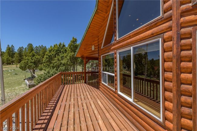 Deck | Image 4
