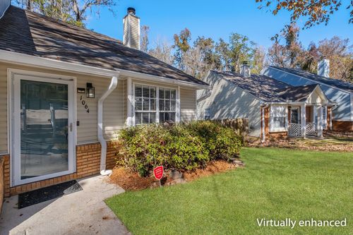 b-1064 Copper Creek Dr, TALLAHASSEE, FL, 32311-4091 | Card Image