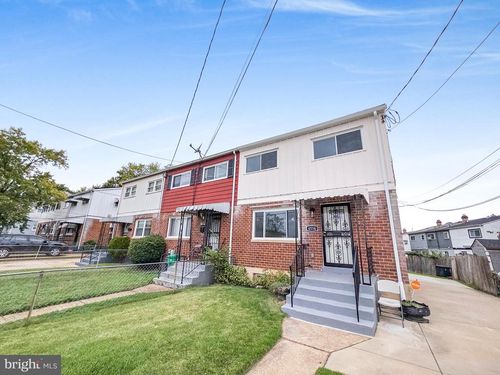 6516 Columbia Park Rd, LANDOVER, MD, 20785-3945 | Card Image