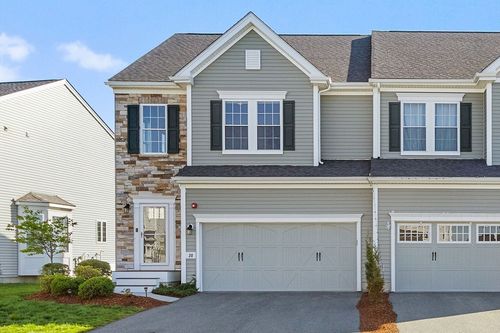 30-30 Magnolia Dr, Hopkinton, MA, 01748-1338 | Card Image