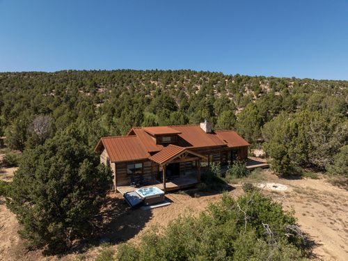 7815 W Peaches Ln Ln, Mt. Carmel, UT, 84755 | Card Image