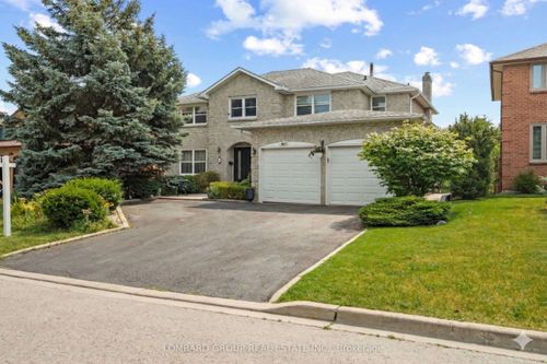 10 Whitmore Crt, Brampton, ON, L6Z2A5 | Card Image