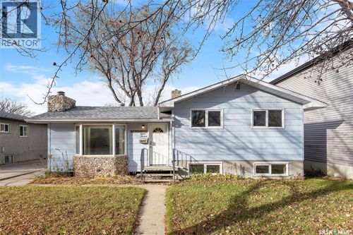 1513 Av G N, Saskatoon, SK, S7L2B1 | Card Image