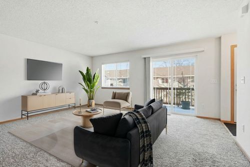 14974 Chestnut Ln, Savage, MN, 55378-2884 | Card Image