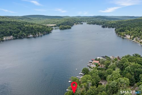 752 Lake Dr, Winsted, CT, 06098-2915 | Card Image