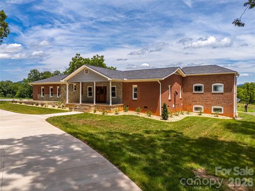 3384 Us 64 Hwy, Rutherfordton, NC, 28139-8187 | Card Image