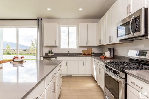 3226-1876 N August Beauty Ln, Saratoga Springs, UT, 84045-3032 | Card Image