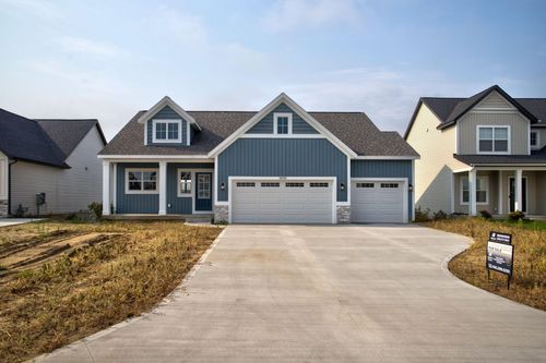 10124 Strawberry Ln, Zeeland, MI, 49464-9263 | Card Image