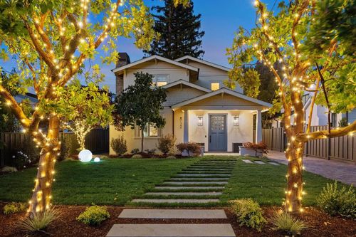 712 Newhall Rd, Burlingame, CA, 94010 | Card Image