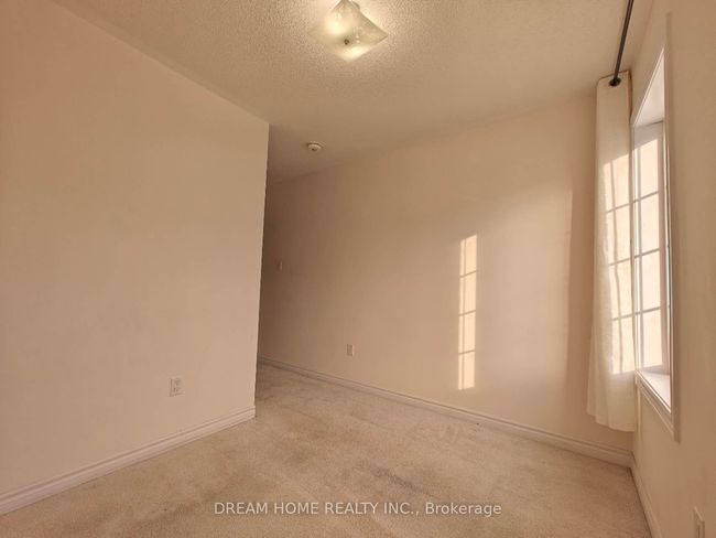 28 Robert Joffre Leet Ave, House attached with 3 bedrooms, 3 bathrooms and 1 parking in Markham ON | Image 31