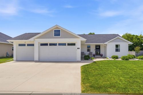 3308 Isaac Lane, OSHKOSH, WI, 54902 | Card Image
