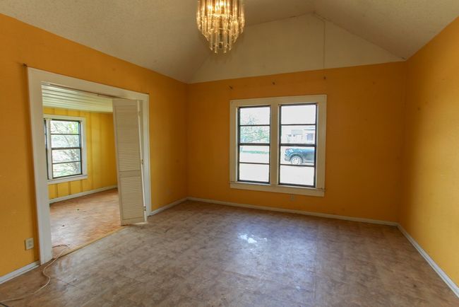 1405 Runnels St, House other with 4 bedrooms, 2 bathrooms and null parking in Big Spring TX | Image 8