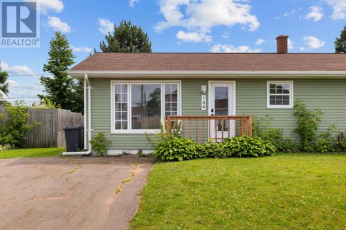 144 Lefurgey Ave, Summerside, PE, C1N2L8 | Card Image