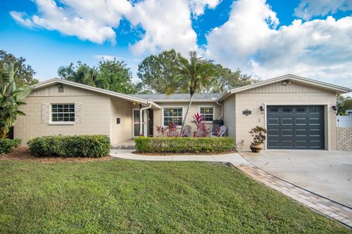 528 59th Way S, ST PETERSBURG, FL, 33707-1630 | Card Image