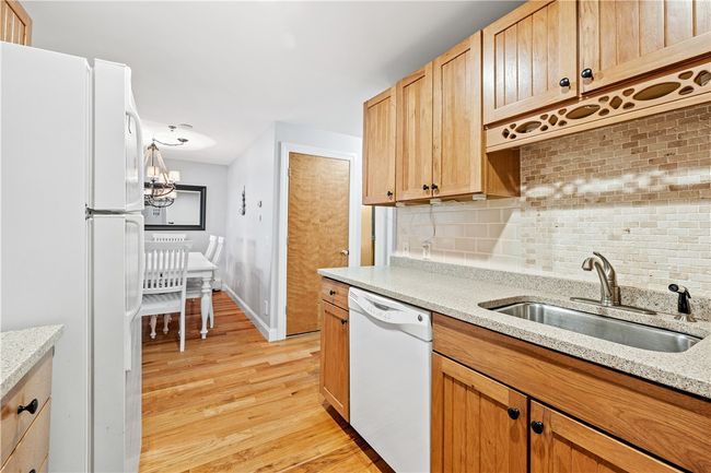 APT-6 - 72 W Side Rd, Condo with 2 bedrooms, 2 bathrooms and 1 parking in Block Island RI | Image 16