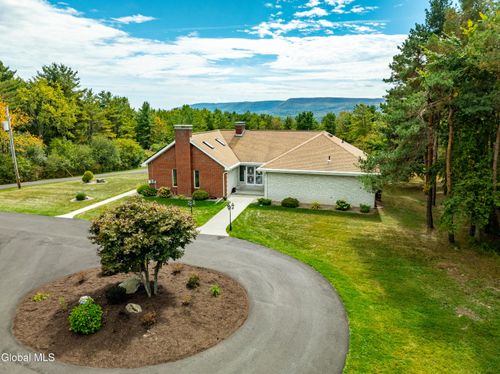 364 Settles Hill Rd, Altamont, NY, 12009-5707 | Card Image