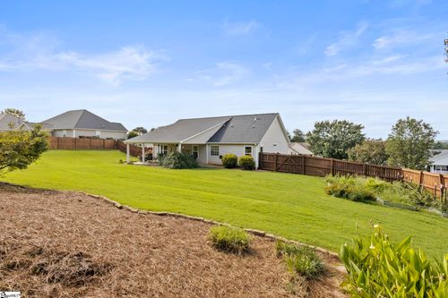 52 Sacha Ln, Travelers Rest, SC, 29690-8853 | Card Image