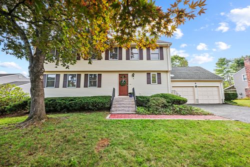 9 Kerr Farm Rd, Simsbury, CT, 06070-2016 | Card Image