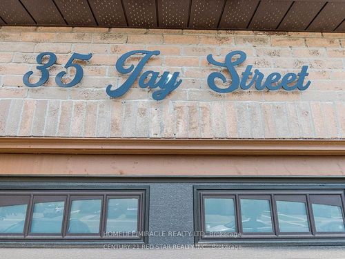 35 Jay St, Brampton, ON, L6Z3V5 | Card Image