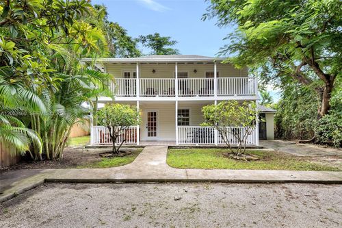0-1826 Nw South River Dr, Miami, FL, 33125 | Card Image