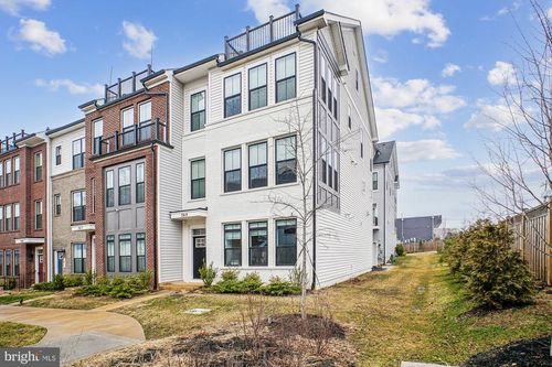 7415 Rocky Creek Terrace, ANNANDALE, VA, 22003 | Card Image