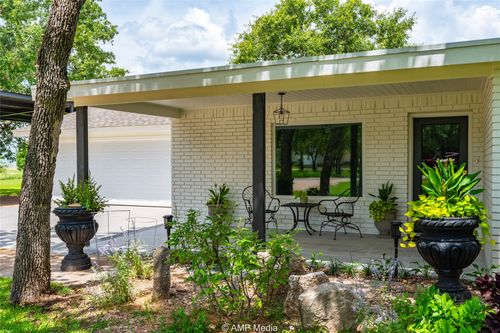 2526 Fran Cir, Clyde, TX, 79510-3440 | Card Image