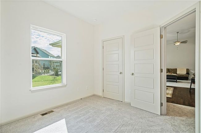 5919 Ne 118 Th St, House other with 4 bedrooms, 3 bathrooms and null parking in Kansas City MO | Image 28