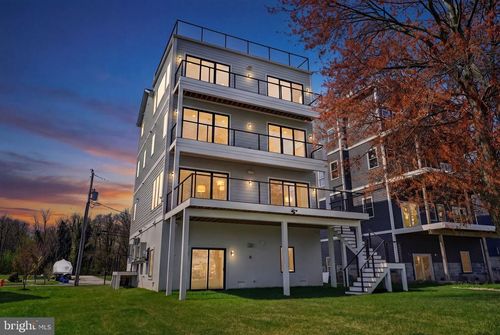 2708 6th St, SPARROWS POINT, MD, 21219-1664 | Card Image