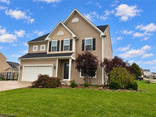 4489 Woodstone Ave Nw, Massillon, OH, 44647-9021 | Card Image