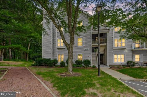 101-101 Stone Hurst Ct, NEW CASTLE, DE, 19720-3944 | Card Image
