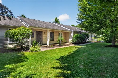 12757 Chamberlain Rd, Aurora, OH, 44202-9745 | Card Image