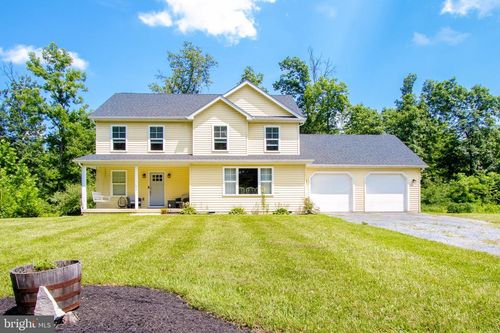 62 Misty Morning Way, KEARNEYSVILLE, WV, 25430-8002 | Card Image