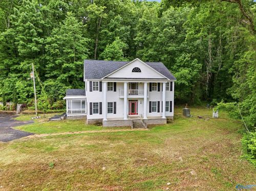 480 Mountain Oak Trl, Somerville, AL, 35670-3243 | Card Image