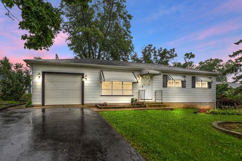 545 W Harrison Rd, Lombard, IL, 60148-3245 | Card Image