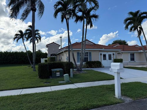 7565 Edisto Dr, Lake Worth, FL, 33467-7769 | Card Image