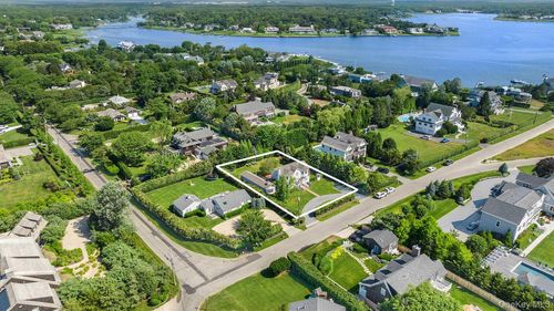 30 Exchange Pl, Westhampton Beach, NY, 11978-2740 | Card Image