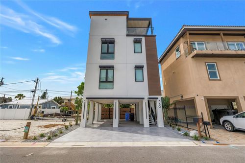 30 80th Ave, TREASURE ISLAND, FL, 33706-5216 | Card Image