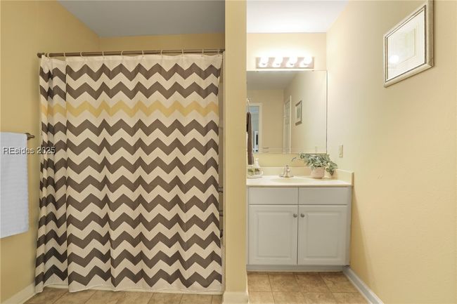 UNIT-18-202 - 4924 Bluffton Pkwy, Condo with 3 bedrooms, 3 bathrooms and null parking in Bluffton SC | Image 21