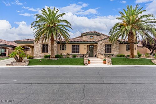 5111 Crown Cypress St, Las Vegas, NV, 89149-4772 | Card Image