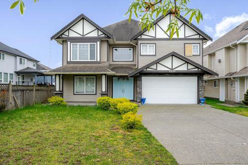 2737 Carriage Crt, Abbotsford, BC, V4X0A3 | Card Image
