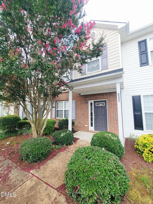 8327 Glenwood Springs Court, Raleigh, NC, 27616 | Card Image