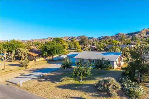 56643 Desert Gold Dr, Yucca Valley, CA, 92284 | Card Image