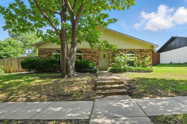 6318 Green Valley Dr, House other with 3 bedrooms, 2 bathrooms and null parking in Garland TX | Image 4